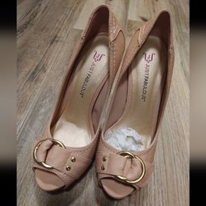 Brand new high 5" Heels